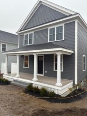 261 Pleasant St 3, Weymouth, MA 02190