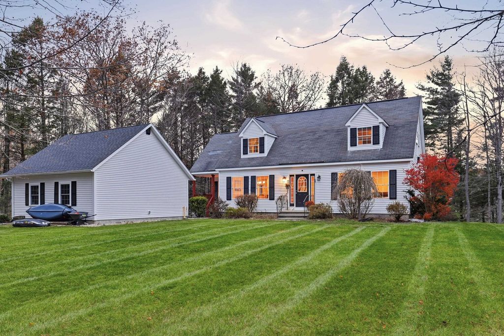 249 Cooper Hill Road, Nottingham, NH 03290