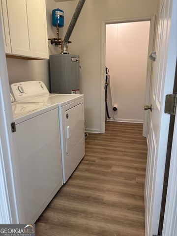 135 Courtyard Lane, Fayetteville, GA 30215