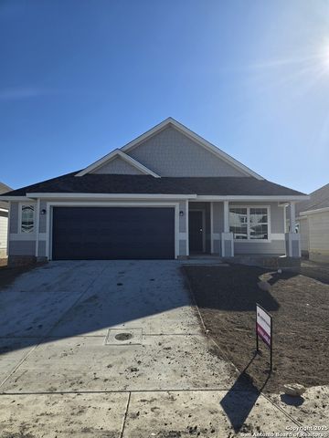 1225 Sweden, Seguin, TX 78155