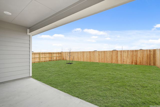 1225 Sweden, Seguin, TX 78155