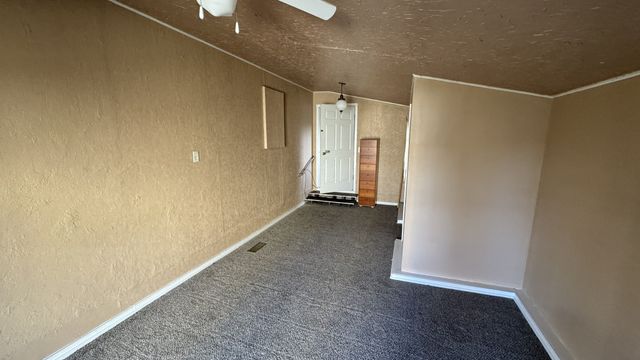 5 Garth Dr, Clarksville, TN 37040