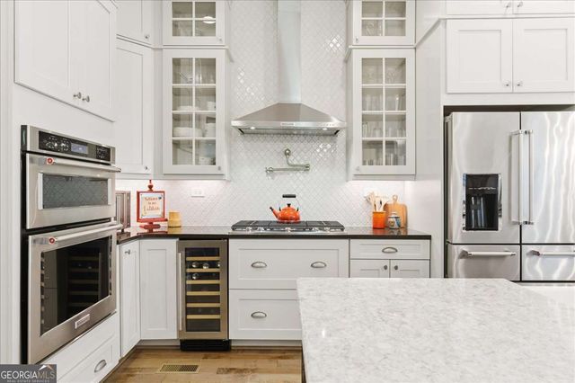 817 Paden Street, Woodstock, GA 30188