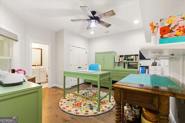 817 Paden Street, Woodstock, GA 30188