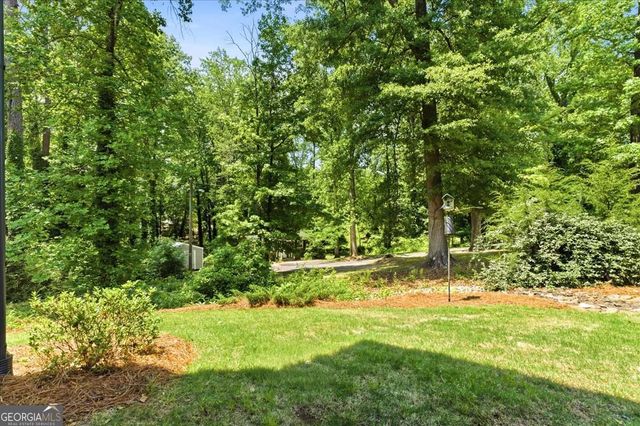 817 Paden Street, Woodstock, GA 30188