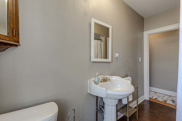 389 E Deerpath Road 1, Lake Forest, IL 60045