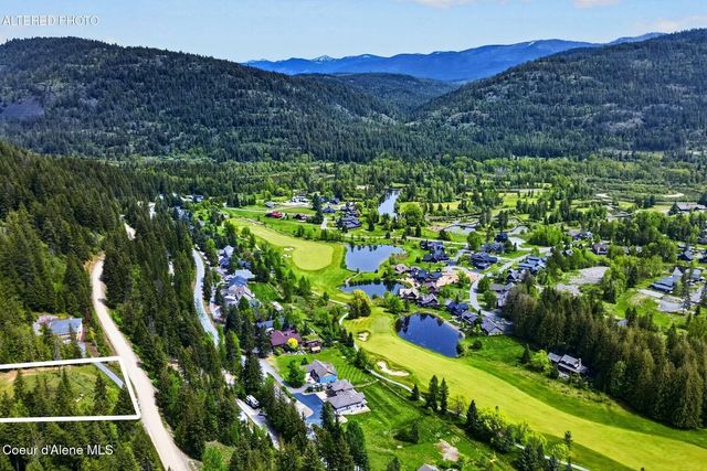 404 Fairway View Dr, Sandpoint, ID 83864