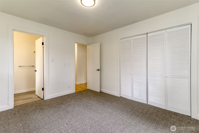 8223 Sherwood Forest Street SW, Lakewood, WA 98498