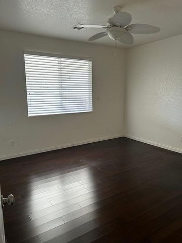 42909 Edson Avenue, Lancaster, CA 93536