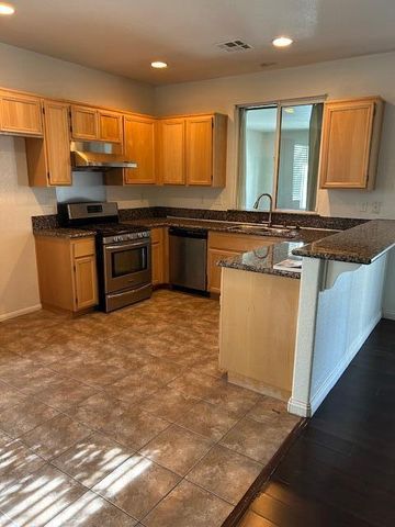 42909 Edson Avenue, Lancaster, CA 93536