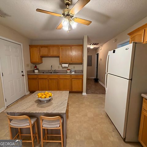 1207 Edna Place, Macon, GA 31204