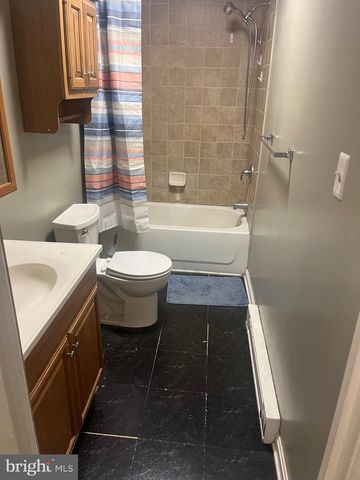 17830 SHERMAN AVE, Hagerstown, MD 21740