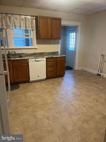 17830 SHERMAN AVE, Hagerstown, MD 21740