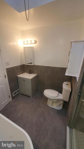 7311 N 21ST ST, Philadelphia, PA 19138