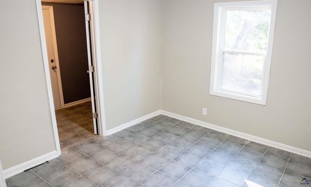 220 Wendan Way, Warner Robins, GA 31093