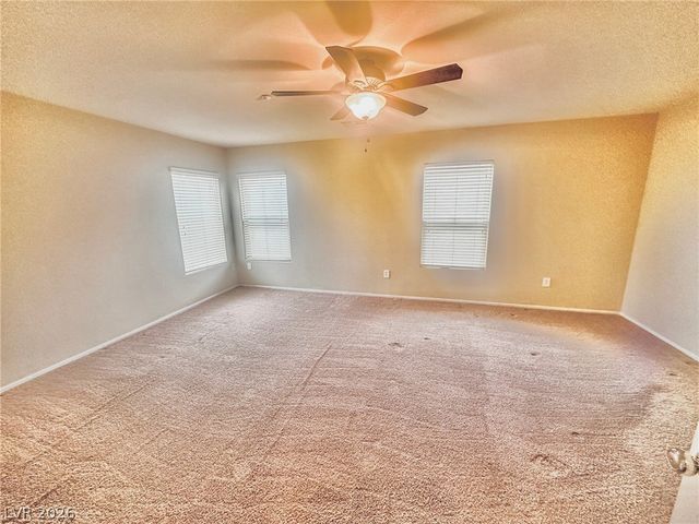 7333 Camden Pine Avenue, Las Vegas, NV 89129