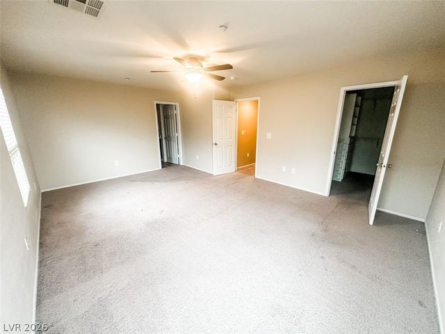 7333 Camden Pine Avenue, Las Vegas, NV 89129