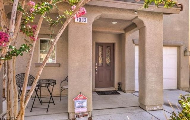 7333 Camden Pine Avenue, Las Vegas, NV 89129