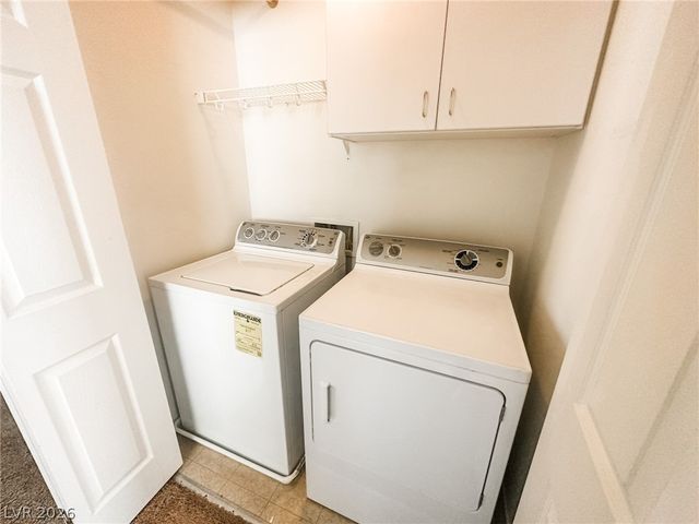 7333 Camden Pine Avenue, Las Vegas, NV 89129