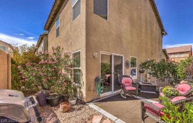 7333 Camden Pine Avenue, Las Vegas, NV 89129