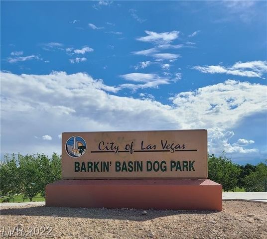 7333 Camden Pine Avenue, Las Vegas, NV 89129