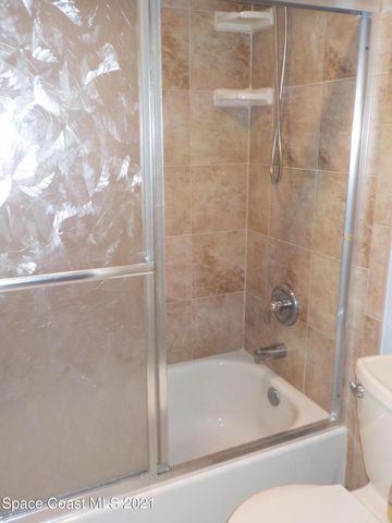 1617 NE Sunny Brook Lane NE 203, Palm Bay, FL 32905