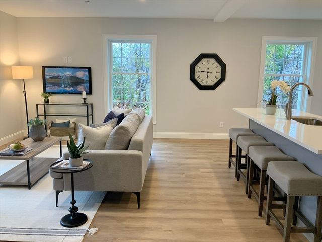 64 Holten St. 203, Danvers, MA 01923