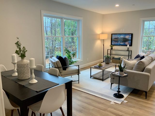 64 Holten St. 203, Danvers, MA 01923