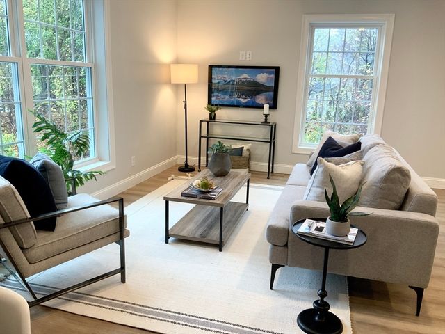 64 Holten St. 203, Danvers, MA 01923