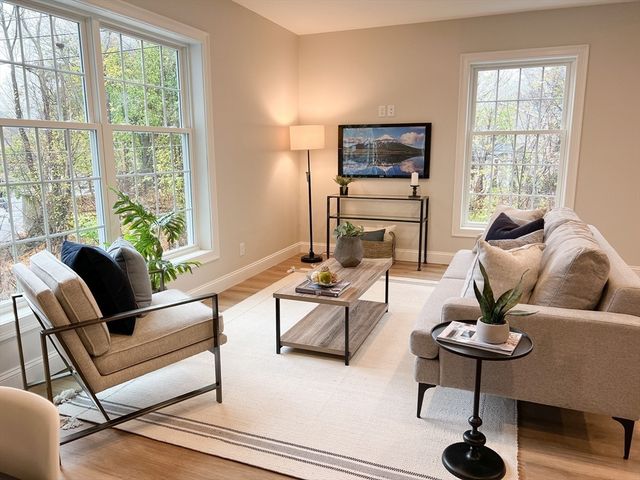 64 Holten St. 203, Danvers, MA 01923