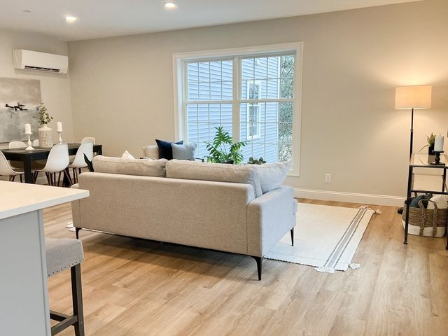 64 Holten St. 203, Danvers, MA 01923