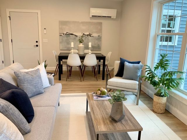 64 Holten St. 203, Danvers, MA 01923