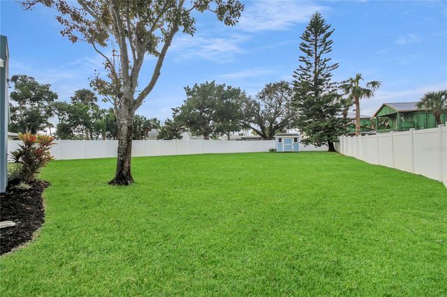 445 DESOTO DRIVE, New Smyrna Beach, FL 32169