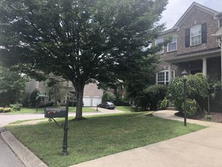 716 Arbor Springs Dr, Mount Juliet, TN 37122