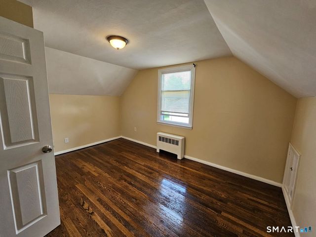 98 East Burnham Street, Bloomfield, CT 06002