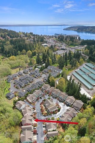 10603 NE Kingston Meadows Circle, Kingston, WA 98346