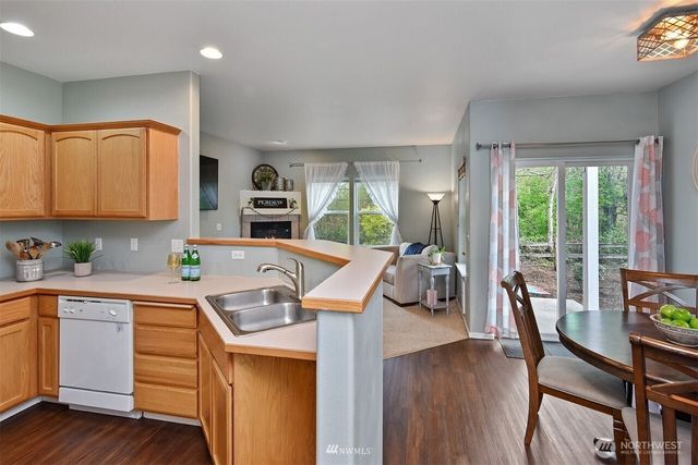 10603 NE Kingston Meadows Circle, Kingston, WA 98346