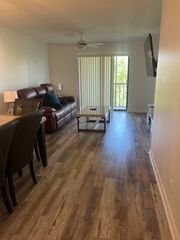 7281 Golf Colony Court 204, Lake Worth, FL 33467