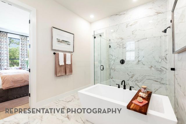 520 Stallion Lane, Van Alstyne, TX 75495