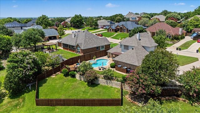 8820 Saint Annes Court, Fort Worth, TX 76179