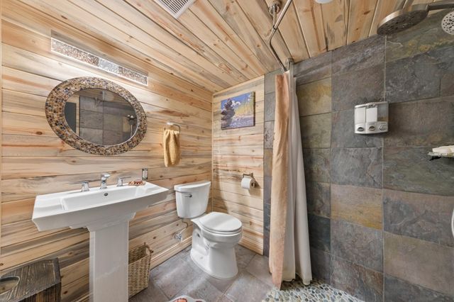 11680 N Heights Drive NW, Coon Rapids, MN 55433