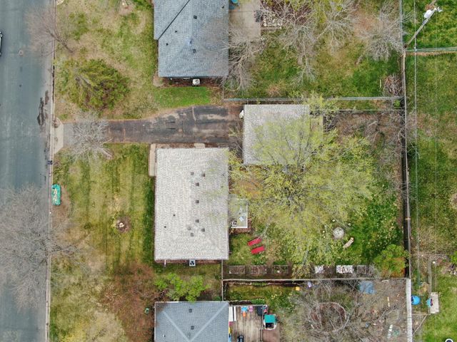 11680 N Heights Drive NW, Coon Rapids, MN 55433