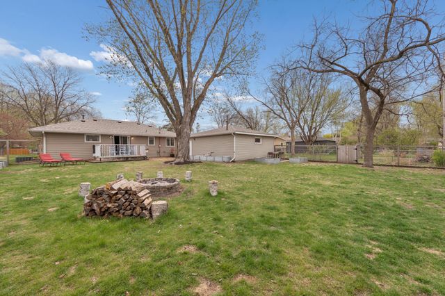 11680 N Heights Drive NW, Coon Rapids, MN 55433