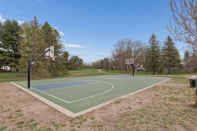 11680 N Heights Drive NW, Coon Rapids, MN 55433