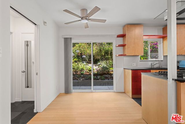 631 Pier Avenue, Santa Monica, CA 90405