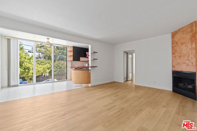 631 Pier Avenue, Santa Monica, CA 90405
