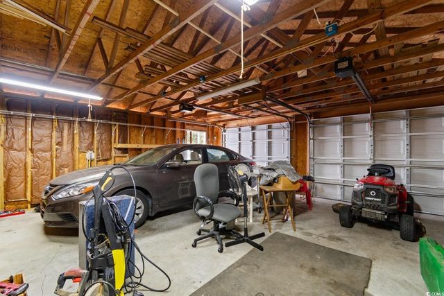 3585 Thomas Rd., Little River, SC 29566