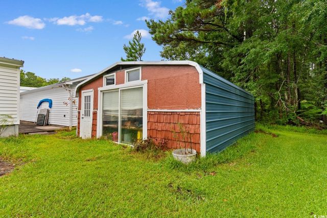 3585 Thomas Rd., Little River, SC 29566