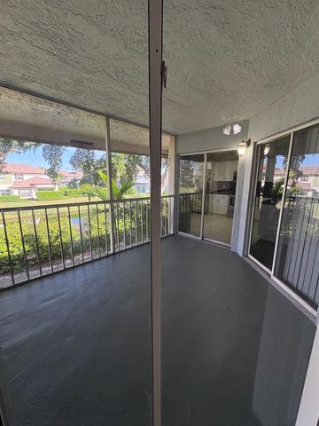 6579 Via Regina 6, Boca Raton, FL 33433