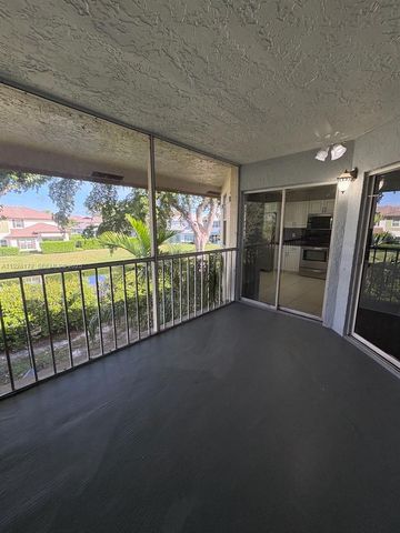 6579 Via Regina 6, Boca Raton, FL 33433